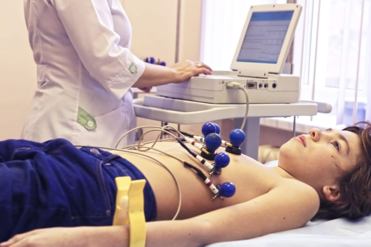  Electrocardiograma Pediátrico